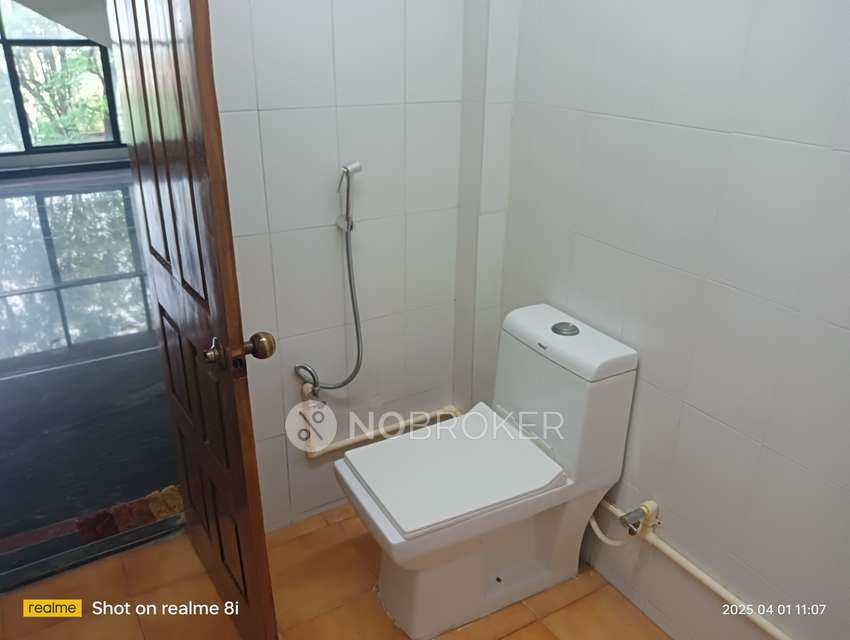 4+ BHK House For Sale  In West Marredpally