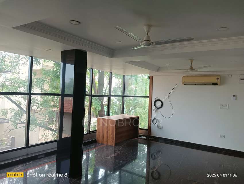4+ BHK House For Sale  In West Marredpally