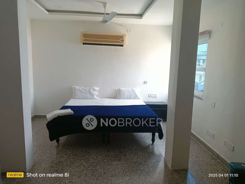 4+ BHK House For Sale  In West Marredpally