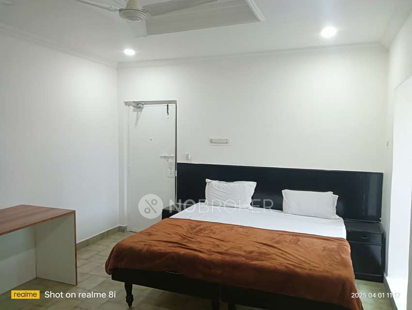 4+ BHK House For Sale  In West Marredpally