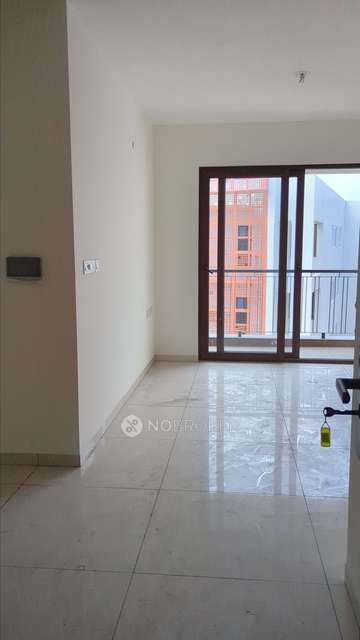 2 BHK Flat In Casagrand Utopia For Sale  In Manapakkam