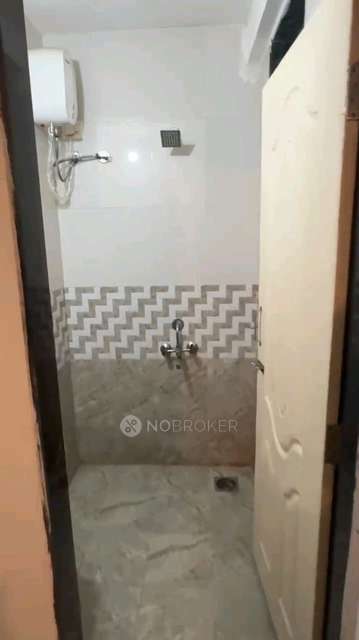 Single Room for Female In 1 BHK  In Mahada Building In 5r9p+c7w, Prem Nagar, Goregaon West, Mumbai, Maharashtra 400104, India