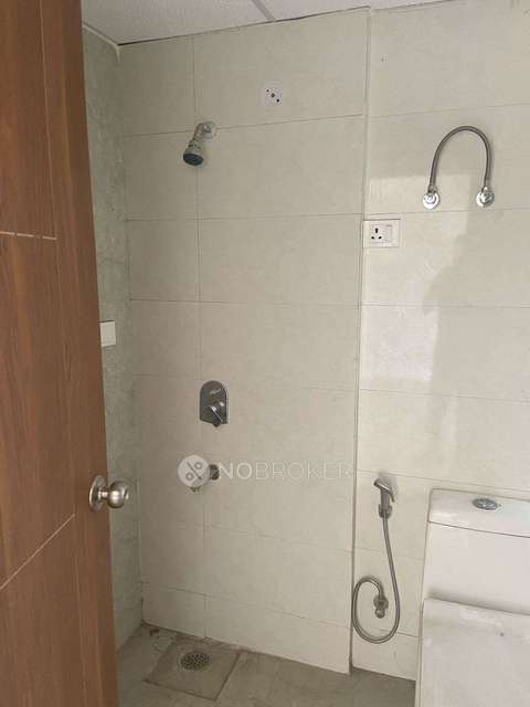 2 BHK Flat In Casa Grande 2 For Sale  In Yamuna Expy,