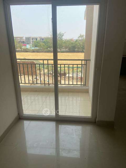 2 BHK Flat In Casa Grande 2 For Sale  In Yamuna Expy,