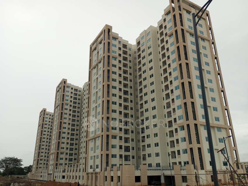 3 BHK Flat In Shriram Greenfield For Sale  In Bomenahalli