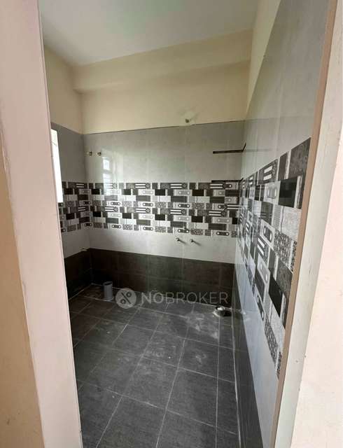 2 BHK House For Sale  In Madambakkam