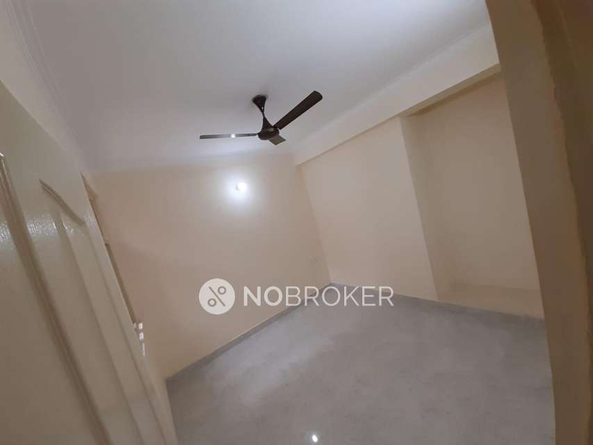 3 BHK Flat In Svp Gulmohur Garden For Sale  In Raj Nagar Extension