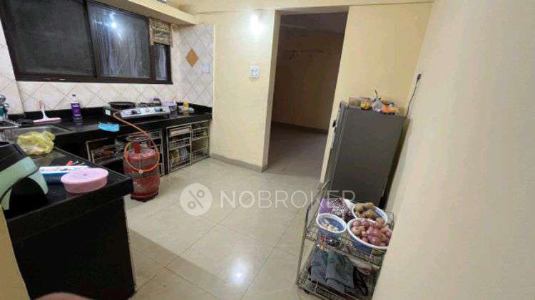 Shared Room for Female In 2 BHK  In Bhavani Ajala In Bhavani Ajala