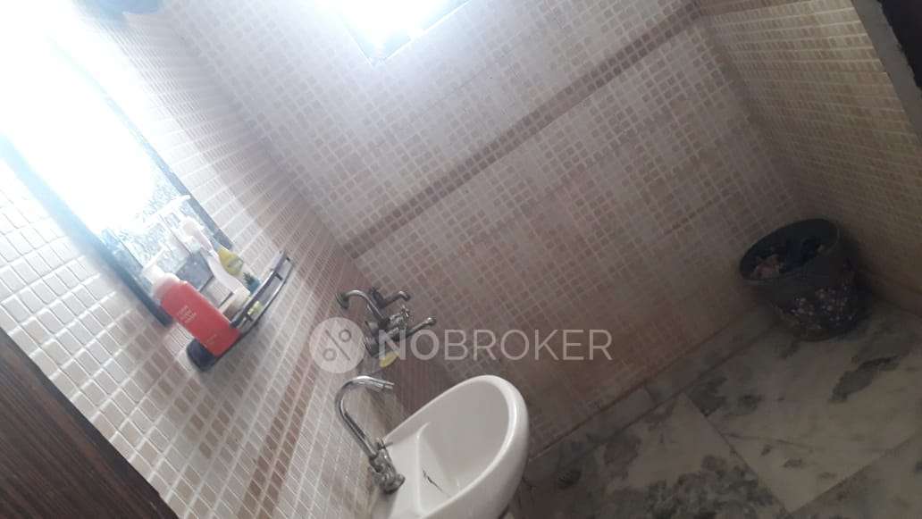 PG for Girls in Sector 43