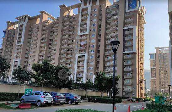 3 BHK Flat In Emaar Palm Gardens For Sale  In Sector 83