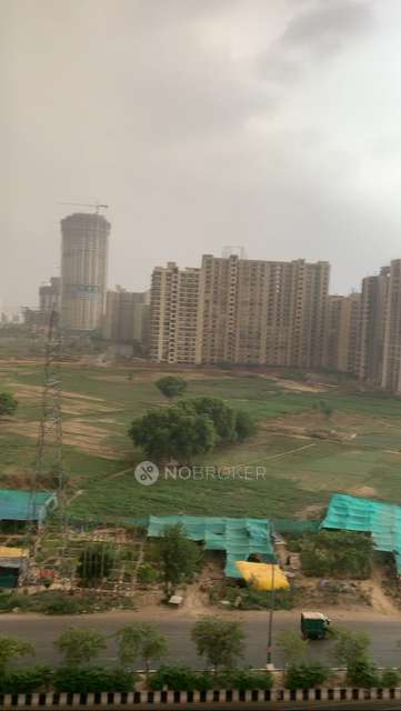 4 BHK Flat In The Hyde Park, Sector 78 For Sale  In Sector 78