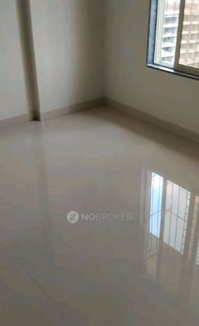 1 BHK Flat In Raajlaxmi Towers  For Sale  In Ambawadi Bunglow