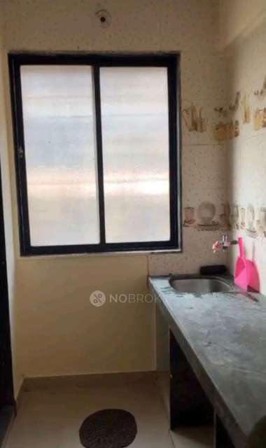 1 BHK Flat In Standalone Building  for Rent  In Sanpada