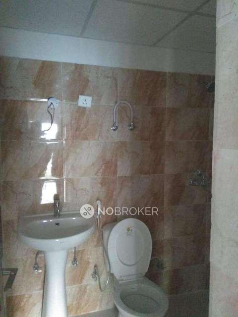 3 BHK Flat In Ajnara Homes Ph-ii For Sale  In Sector-16b