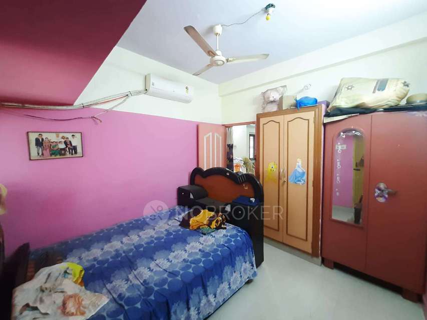 4+ BHK House For Sale  In Kolathur