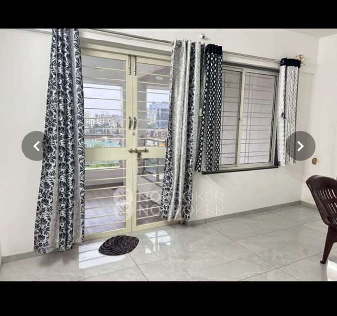 Single Room for Female In 2 BHK  In Mohan Nagar Co Operative Society In Balaji Heights