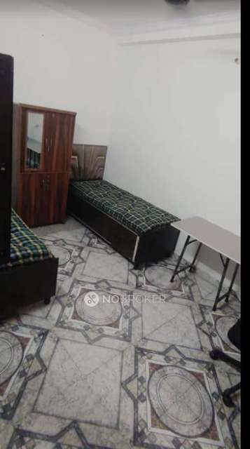 PG for Girls in Shakarpur Khas