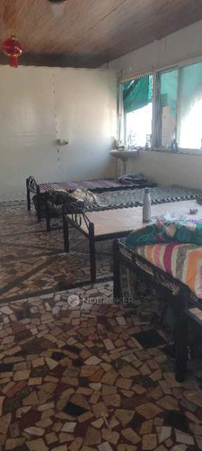 PG for Boys in Shaniwar Peth