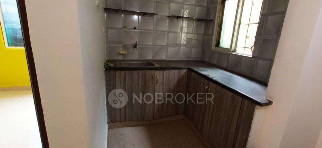 2 BHK Flat In Standalone  for Lease  In Rmv Extension