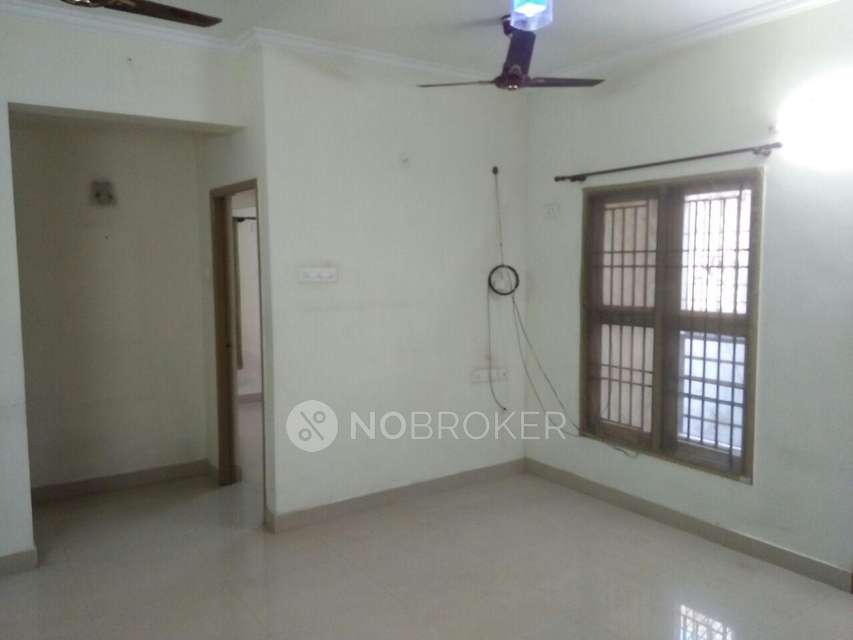 2 BHK Flat In Vasistha Flats For Sale  In Mylapore