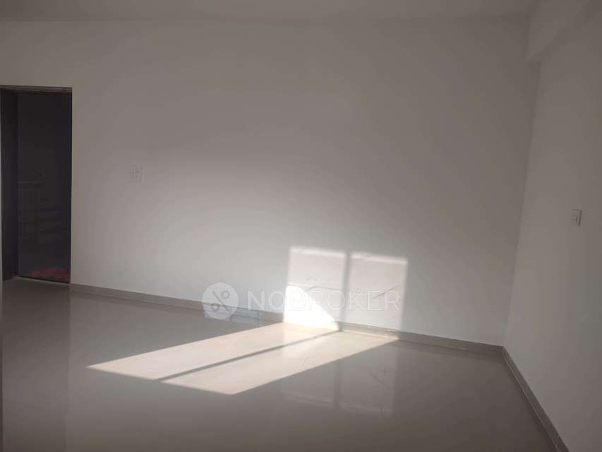 2 BHK Flat In Peninsula Address One Phase 2 For Sale  In Mamurdi