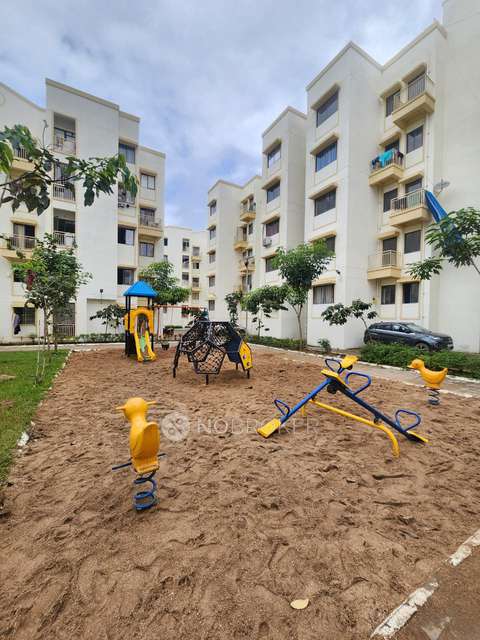 2 BHK Flat In Peninsula Address One Phase 2 For Sale  In Mamurdi