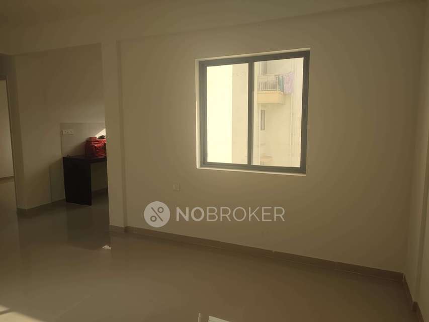 2 BHK Flat In Peninsula Address One Phase 2 For Sale  In Mamurdi