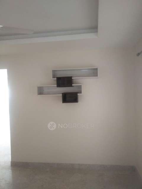 3 BHK Flat In Aditya Empress Towers For Sale  In Shaikpet