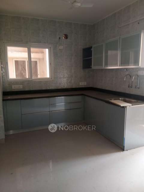 3 BHK Flat In Aditya Empress Towers For Sale  In Shaikpet