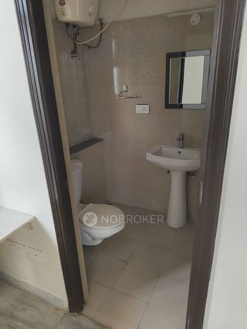 3 BHK Flat In Aditya Empress Towers For Sale  In Shaikpet