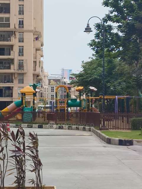 3 BHK Flat In Aditya Empress Towers For Sale  In Shaikpet