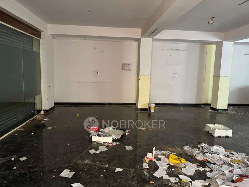 Shop in Binnipete, Bangalore for Rent 