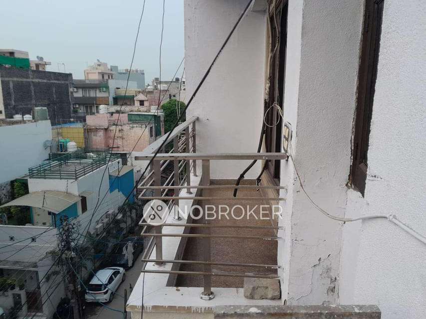 3 BHK Flat In Independent Building For Sale  In Model Town 3