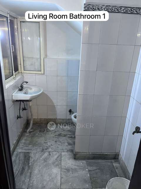 3 BHK Flat In Lower Ground Floor For Sale  In Kailash Hills Main Park