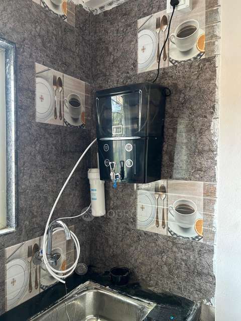 PG for Girls in Akurdi Railway Station