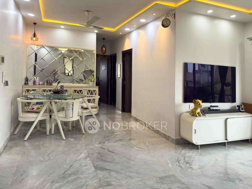 3 BHK Flat In Lodha Luxuria Priva For Sale  In Majiwada