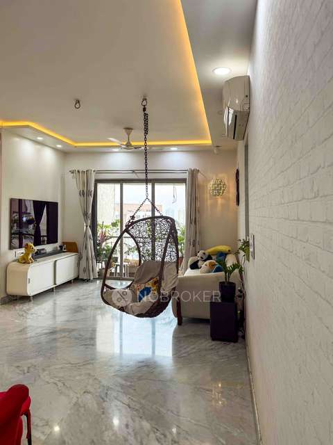 3 BHK Flat In Lodha Luxuria Priva For Sale  In Majiwada