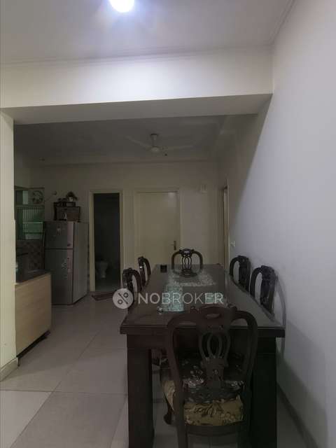 2 BHK Flat In Panchsheel Wellington For Sale  In Crossings Republik