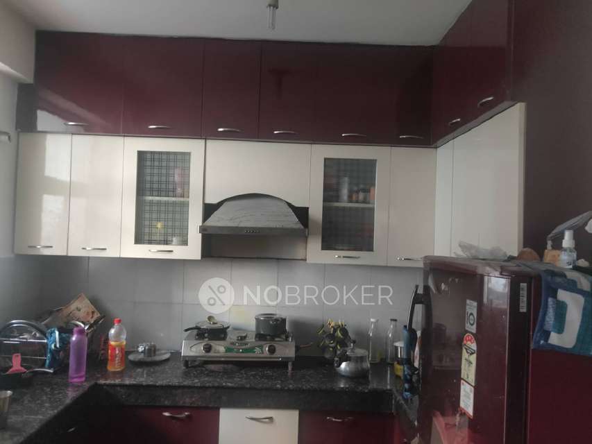 2 BHK Flat In Panchsheel Wellington For Sale  In Crossings Republik