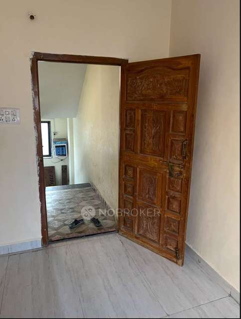 1 BHK Flat In Shiv Apartment for Rent  In 1, Vinayak Nagar Colony Rd