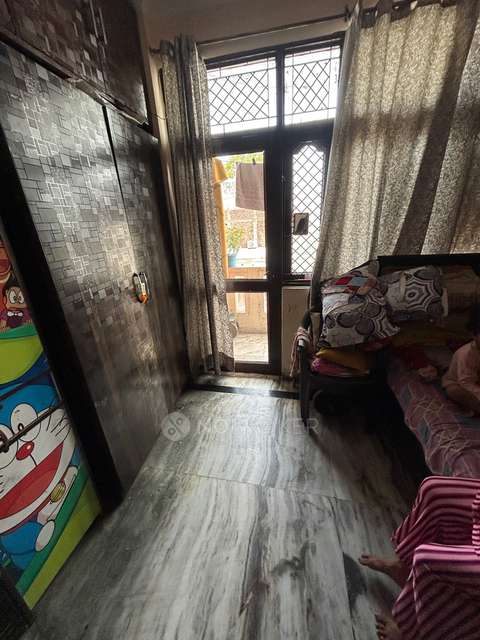 2 BHK Flat For Sale In Krishna Nagar