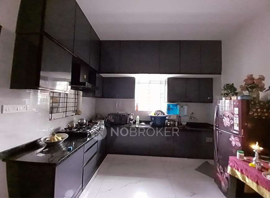 4+ BHK House For Sale  In Yelachenahalli