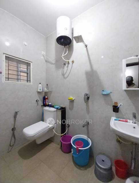 4+ BHK House For Sale  In Yelachenahalli