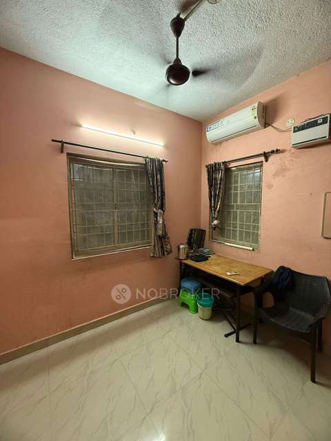 3 BHK Flat In Chari Seshan For Sale  In Moovarasampettai