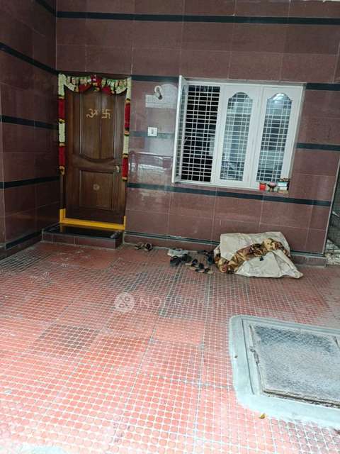 4+ BHK House For Sale  In 1st Cross