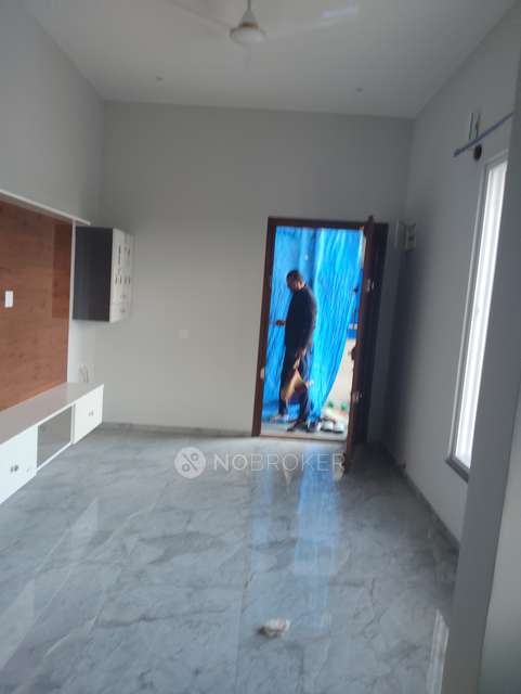 2 BHK House for Rent  In Kodigehalli