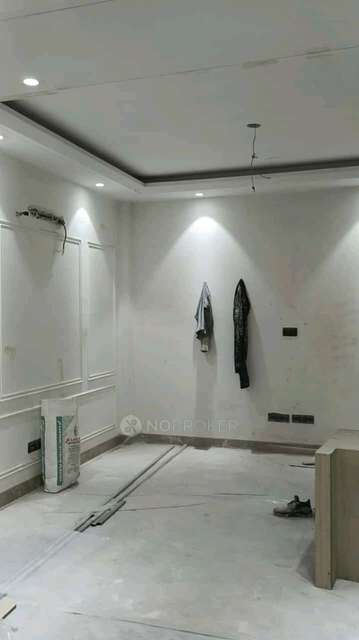 4+ BHK House For Sale  In Uday Park, South Extension Ii