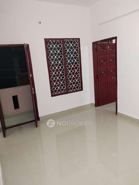 4+ BHK Flat For Sale  In Mogappair East