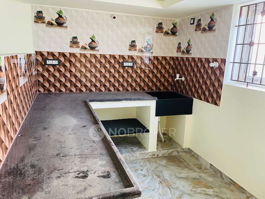 PG for Girls in Sri Meenakshi Multispeciality Hospital