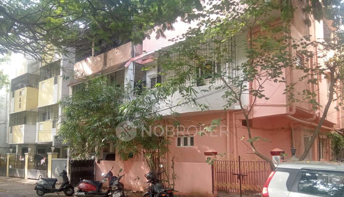 2 BHK Flat In Sree Ganesh Apartments, Kodambakkam For Sale  In Kodambakkam Power